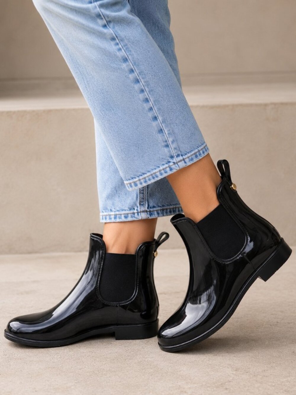 Sam Edelman Tinsley Waterproof Chelsea Rain Boots Black Gloss Size 11